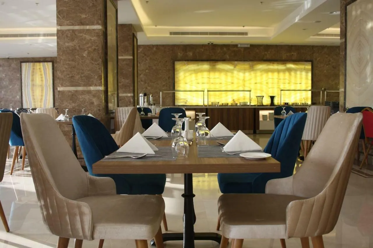 Salsabil Hotel By Warwick Al Corniche Yidda