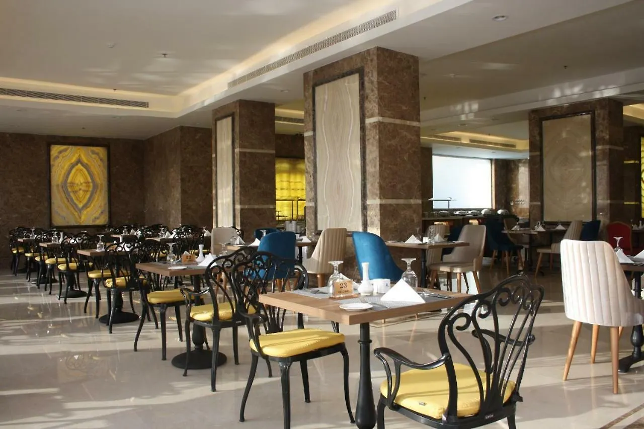 Salsabil Hotel By Warwick Al Corniche Yidda Arabia Saudí